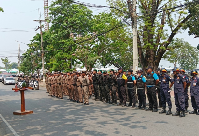 เข้าร่วมพิธีปล่อยแถวข้าราชการตำรวจในการรักษาความปลอดภัยในชีวิตและทรัพย์สินฯ ในห้วงสงกรานต์ ปี 2567